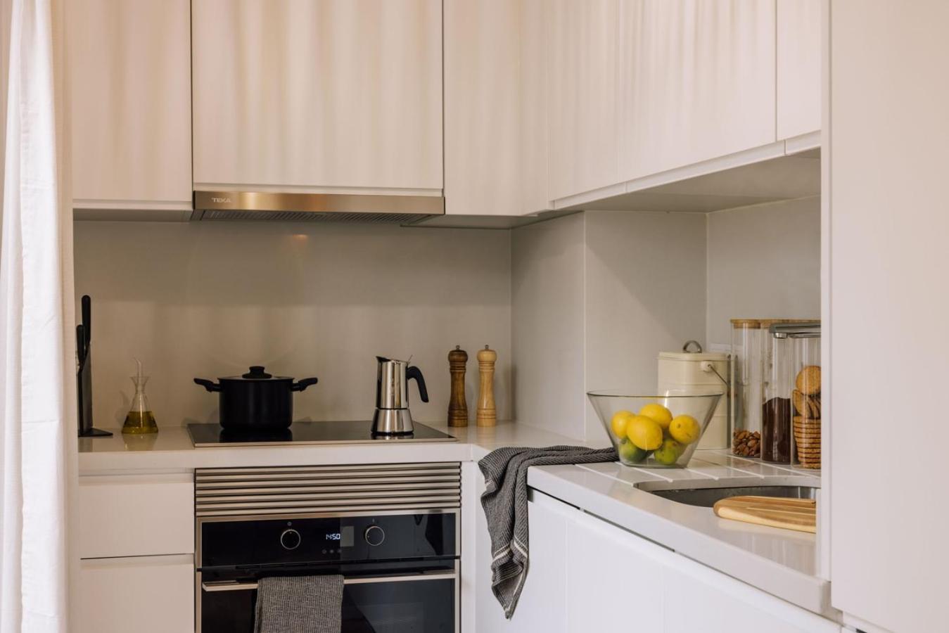 Medan - 1 Bedroom And Parking In Santo Antonio *